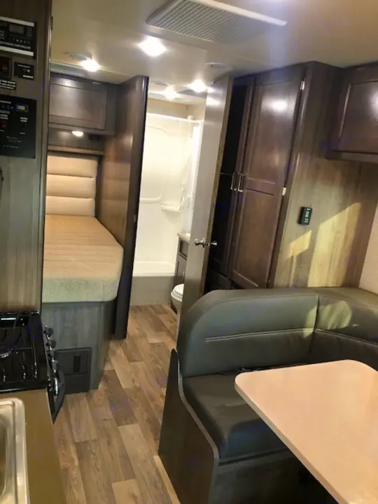 Winnebago Minnie Winnie 2020