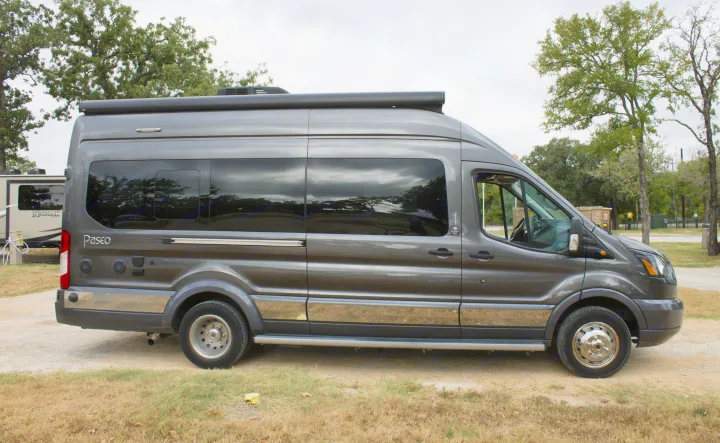 Winnebago Paseo 2017