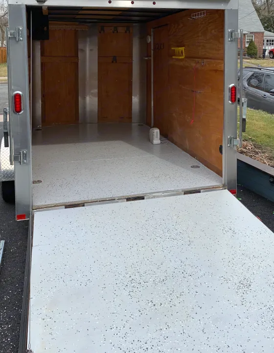 CARRY-ON ENCLOSED TRAILER 2014