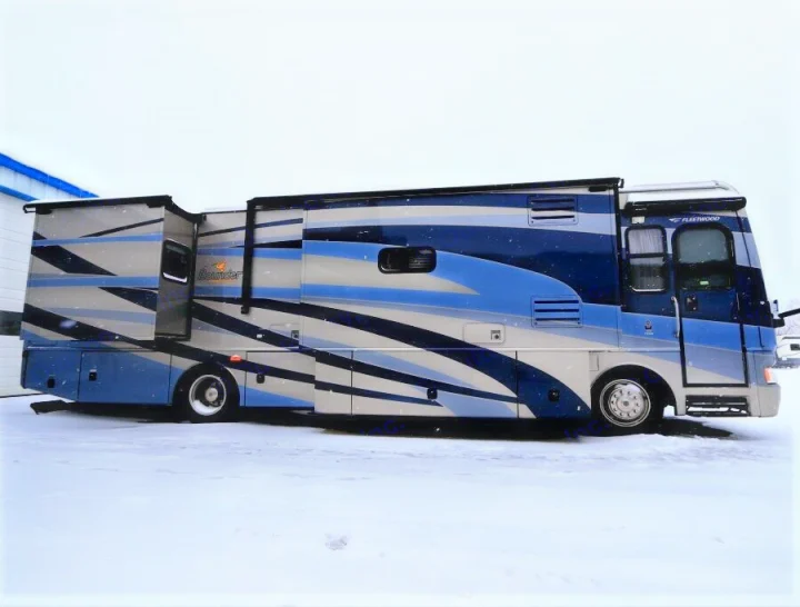 Fleetwood Bounder 2008