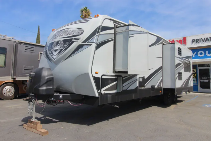 Eclipse Recreational Vehicles Attitude 2019