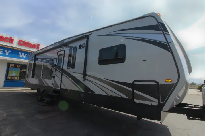 Eclipse Recreational Vehicles Attitude 2019