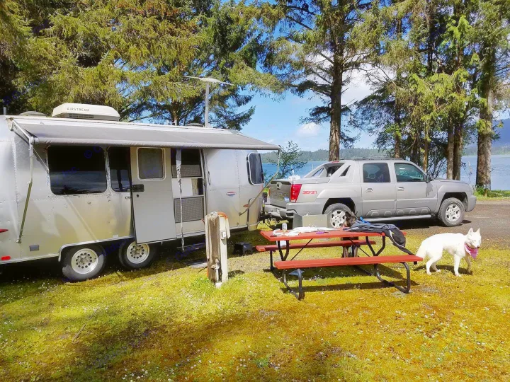Fun rig easy to tow and comfortable to enjoy!. Airstream International 2005