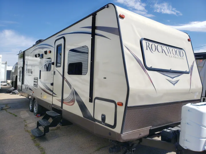 Forest River Rockwood 2905 SS 2015
