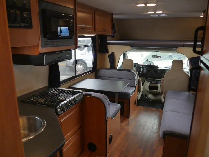 View of kitchen and dining room from the hallway! :). Thor Majestic 2015