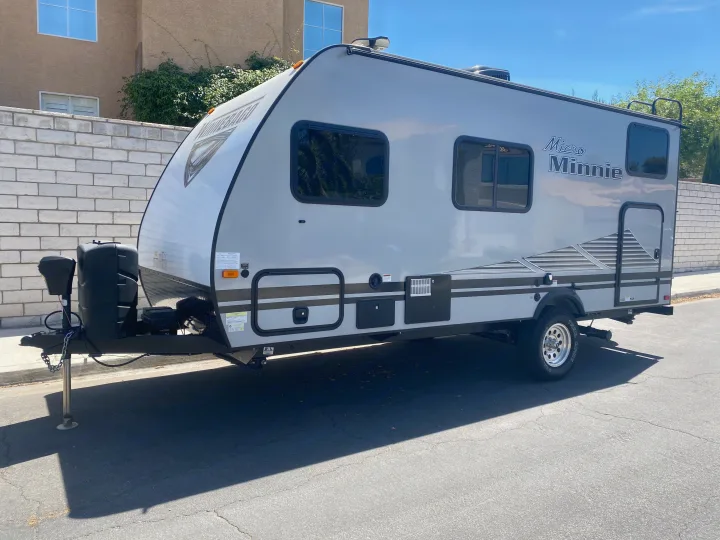 Winnebago Micro Minnie 2020