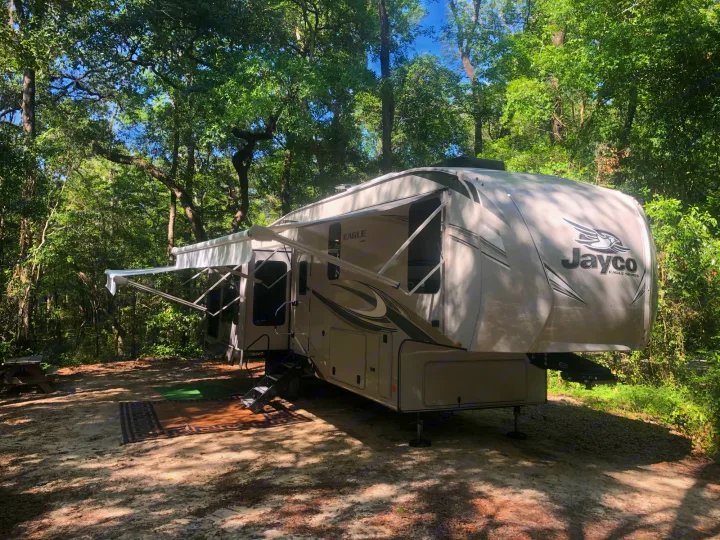 Jayco 2020 with 3 slides. Jayco Eagle 2020