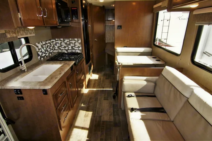 Winnebago Outlook 2019