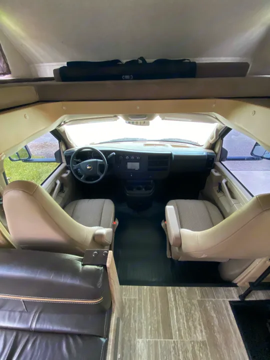 Forest River Sunseeker LE 2018