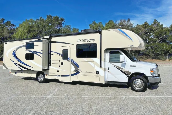 Thor Motor Coach Freedom Elite 2018