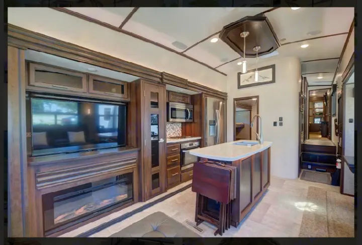 Kitchen island, fireplace. Jayco North Point 2018