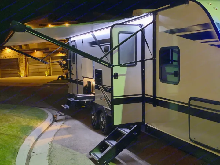 Jayco Jay Feather 2020