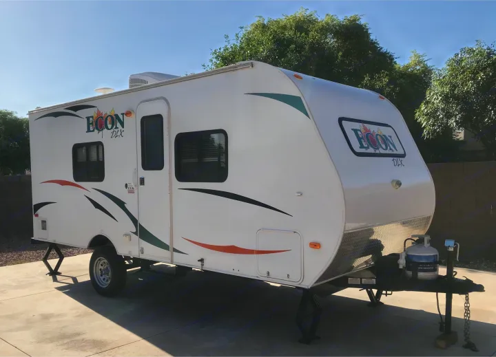 Pacific Coachworks Econ 2014