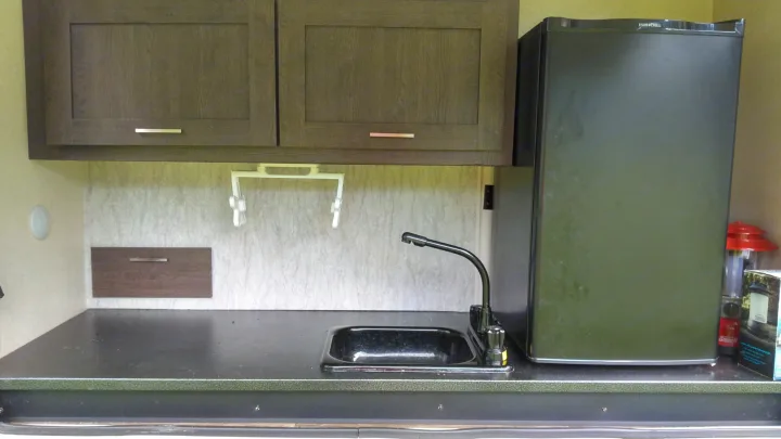 outdoor kitchen. Forest River Wildwood 2019