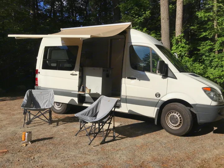 retractable awning. Dodge Sprinter Van 2007