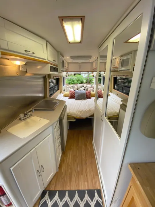 Mercedes-Benz Sprinter 2005