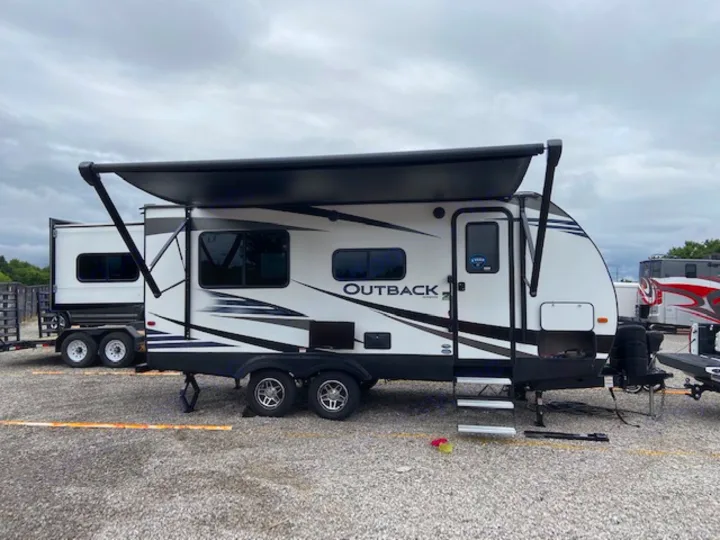 Keystone Outback 2019