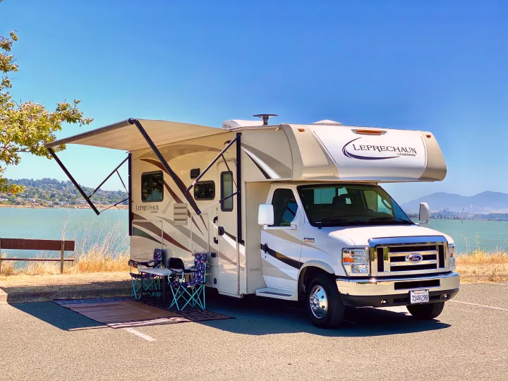 Coachmen Leprechaun 2017