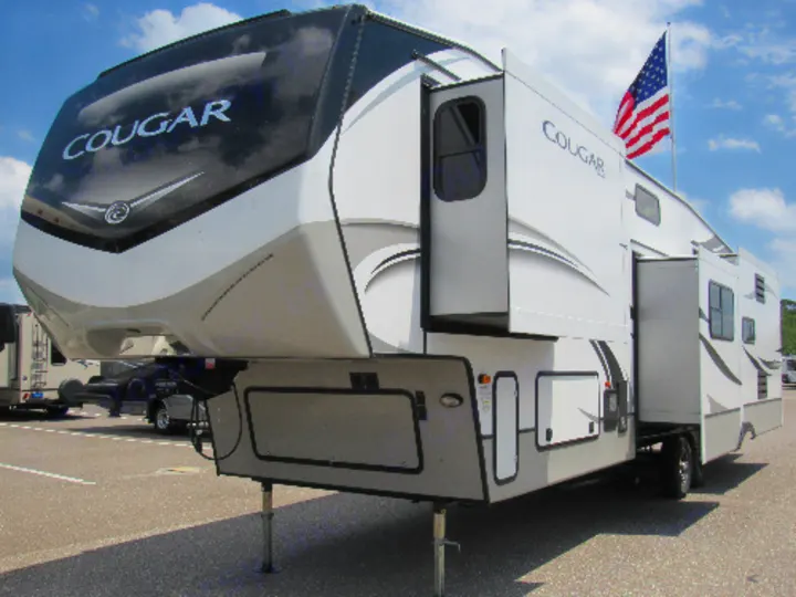 Keystone Cougar Half-Ton 2020