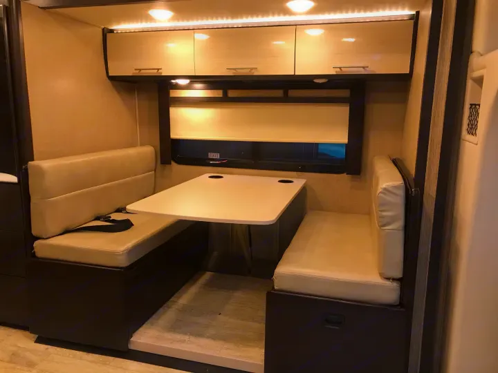 Dining Area. Thor Motor Coach Other 2018
