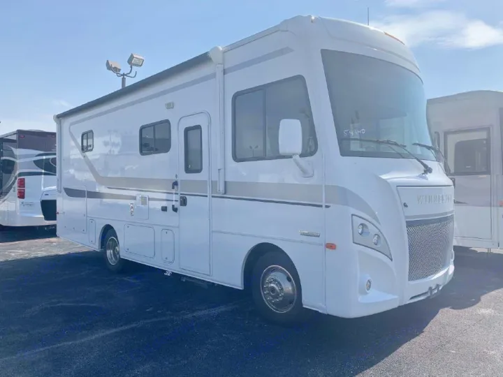 Winnebago Intent 2020