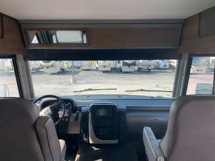 Winnebago Intent 2020
