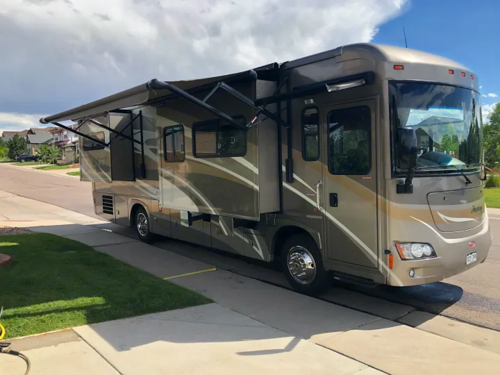 Slides & Awnings extended. Winnebago Journey 2010