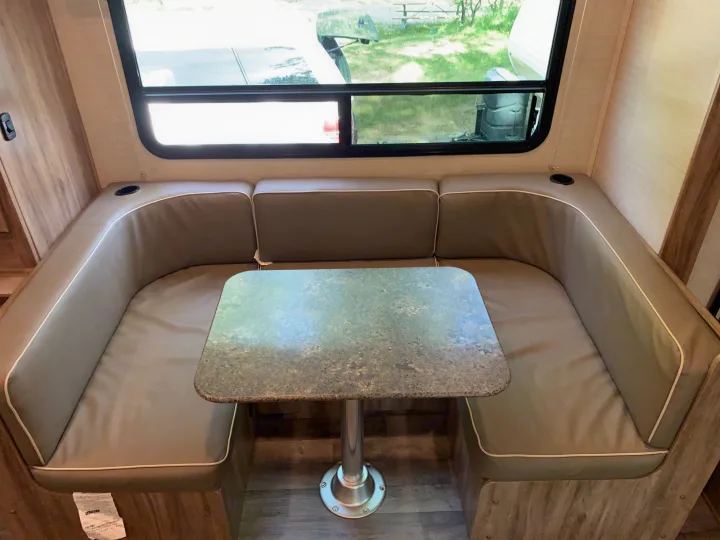 Jayco Greyhawk 2019