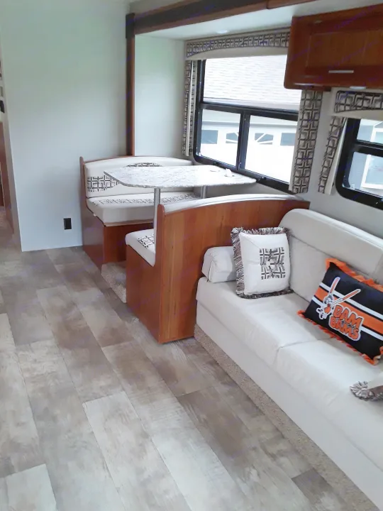 This is jack knife couch and convertible dinette . Jayco Other 2017
