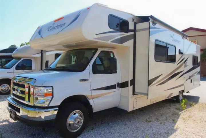 Coachmen Freelander 2020