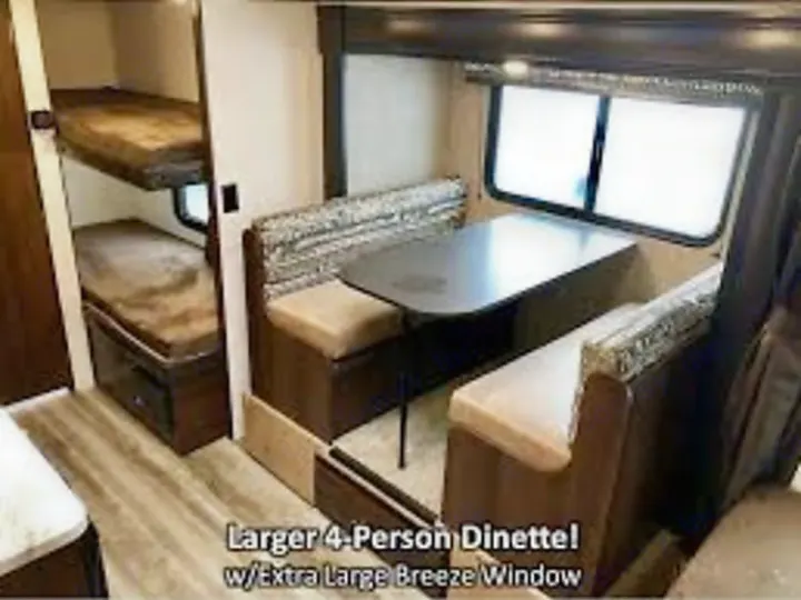 This RV rental features bunk beds, a 4-person dinette, and an extra large breeze window for bright interiors.. Jayco Jay Flight 2019