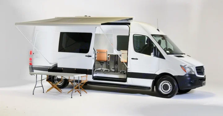 Custom Mercedes Benz Sprinter 2016