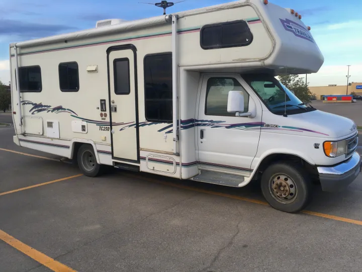 Ford E350 Travelmaster 1997