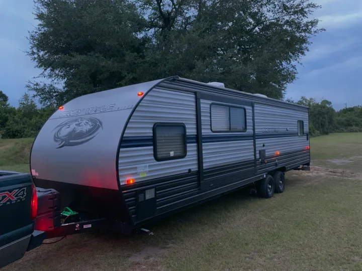 Forest River Cherokee Grey Wolf 2019