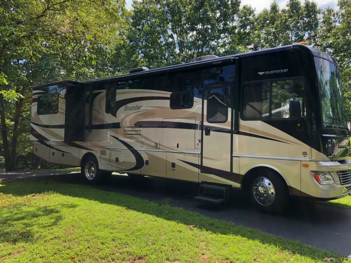 Fleetwood Bounder 2014
