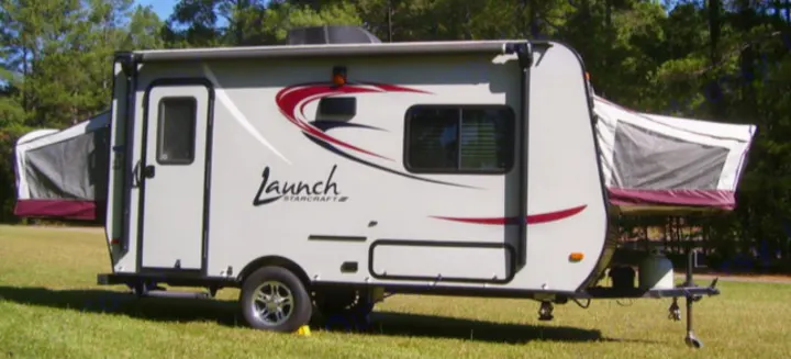 Ready for adventure! This Starcraft Launch RV rental with pop-out beds is perfect for your next camping trip.. Starcraft Launch 2017