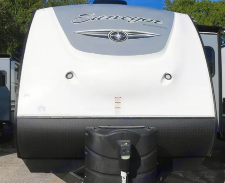 Forest River Surveyor 2018
