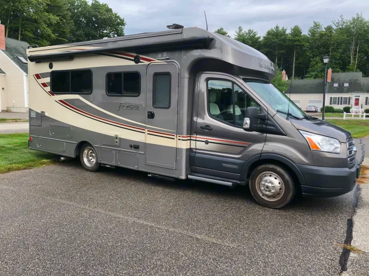 Winnebago Winnebago Fuse 2017