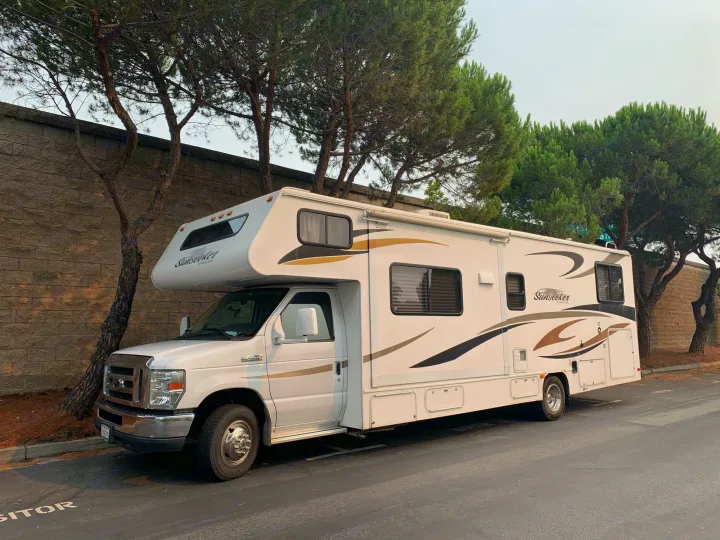 Forest River Sunseeker 2013