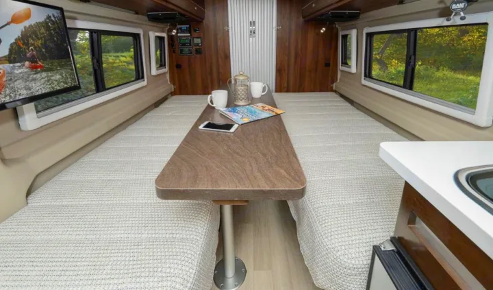Winnebago Winnebago 2021