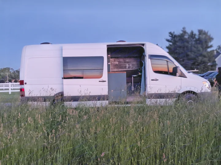 Profile view. Mercedes Sprinter Sprinter 2012