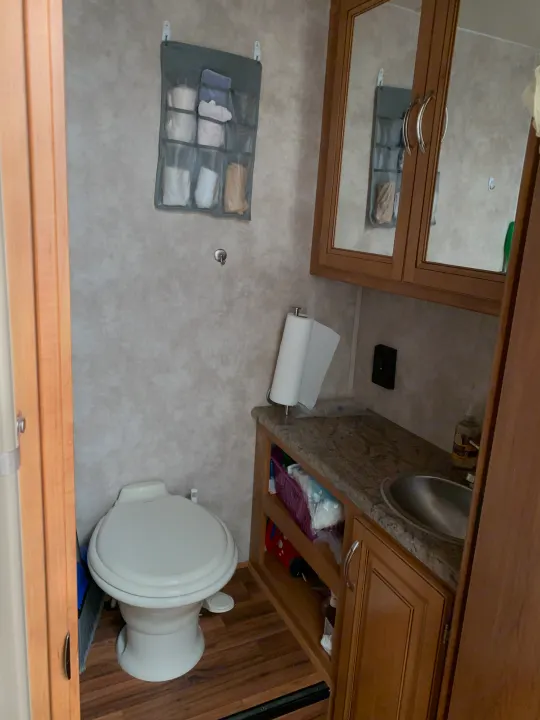 Bathroom. Nexus Phantom 2017
