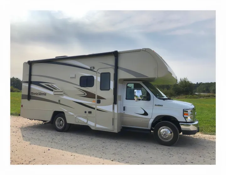 Winnebago Minnie Winnie 2021