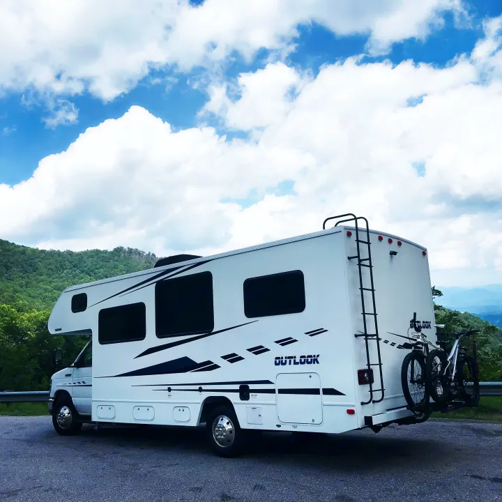 Winnebago Outlook 2019