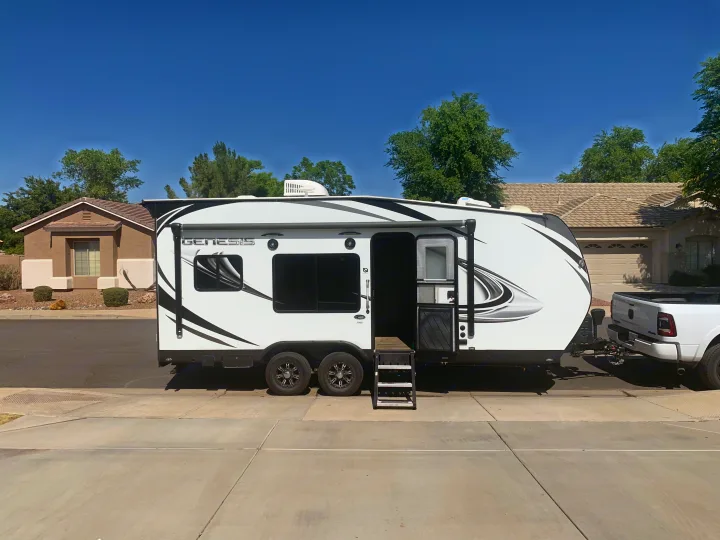 Outside 1. Genesis Supreme Rv Genesis Supreme 2018