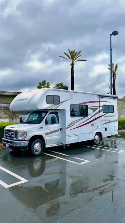 Forest River Sunseeker 2016