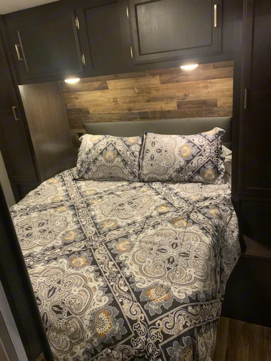 Venture Rv Sporttrek 2022
