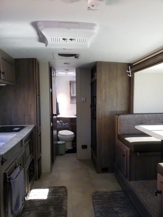Coachmen Apex 2021
