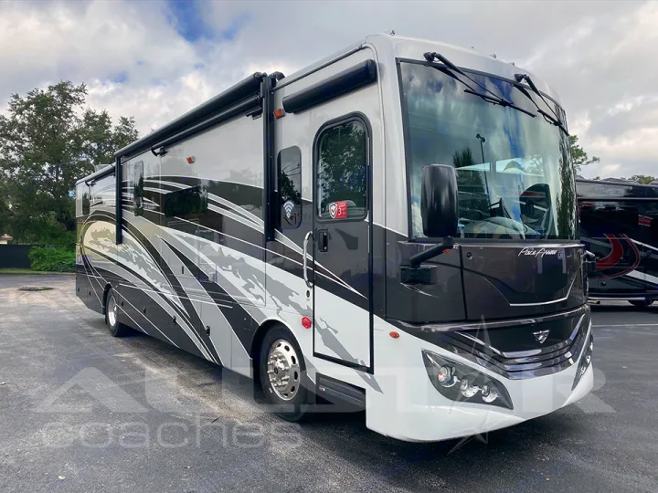 Sleek Pace Arrow Class A RV, perfect for rv rental adventures. This large motorhome offers comfortable travel.. Fleetwood Pace Arrow 2021