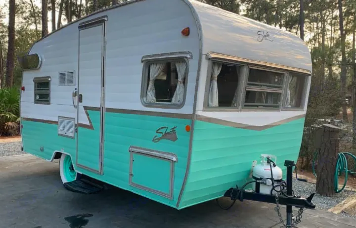 Forest River Shasta Airflyte 2015